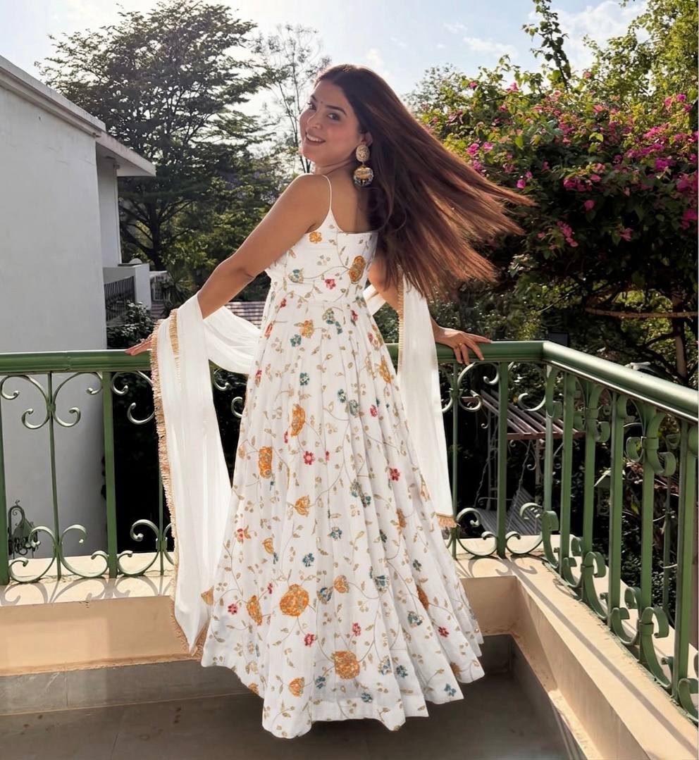 Ultra-Premium Pristine White Floral Couture Set | Luxury Daytime Festive Wear